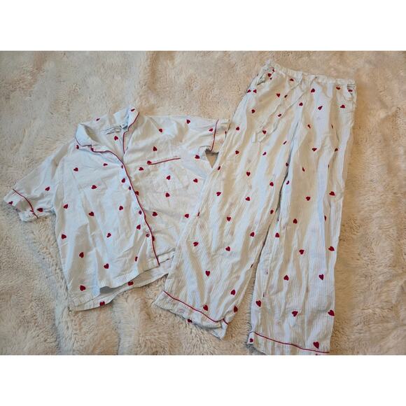 Cupcakes and Cashmere Embroidered Hearts Two Piece Pj set size Small 100% Cotton - Picture 2 of 9